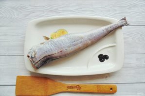 Минтай жареный в муке на сковороде