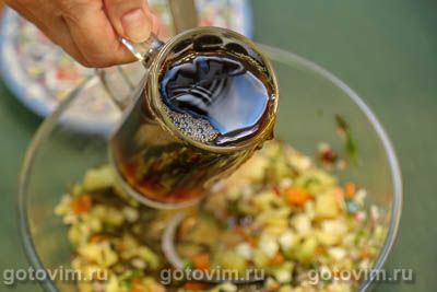 Окрошка с морской капустой на квасе