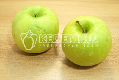 Пирог с яблоками из слоеного теста Пирог с яблоками из слоеного теста