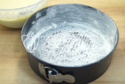 Шарлотка на сметане