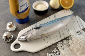 Скумбрия с горчицей и майонезом запеченная в духовке Скумбрия с горчицей и майонезом запеченная в духовке