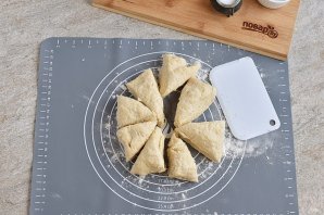 Сосиски в тесте без дрожжей