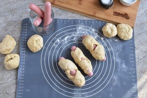 Сосиски в тесте без дрожжей