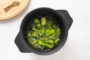 Суп-пюре с брокколи и плавленым сыром