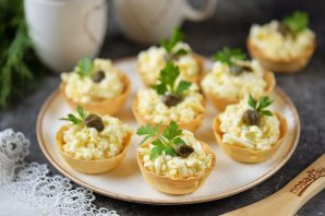 Тарталетки с яйцом Тарталетки с яйцом