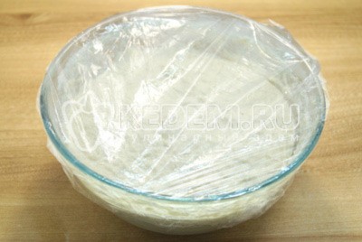 Тесто для пирожков на сухих дрожжах Тесто для пирожков на сухих дрожжах