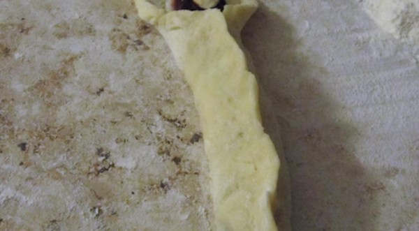 Торт Монастырская изба с вишней со сметанным кремом, пошаговый рецепт с фото Торт Монастырская изба с вишней со сметанным кремом, пошаговый рецепт с фото