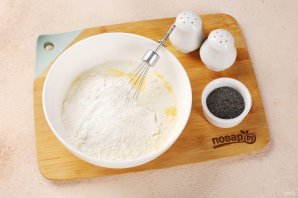 Заливной пирог с красной рыбой