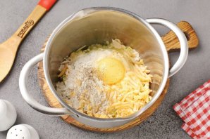 Запеканка из кабачков и помидоров с сыром в духовке