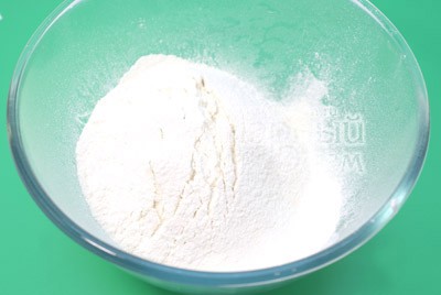 Фаршированные блины с грибами и сыром