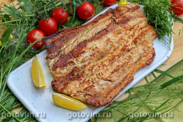 Горбуша на решетке Горбуша на решетке