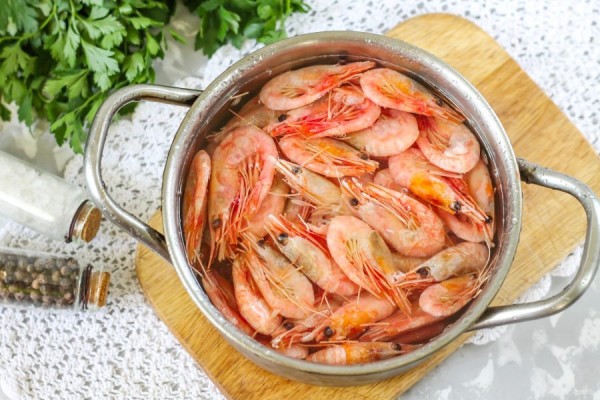 Как и сколько варить креветки! 5 полезных советов        