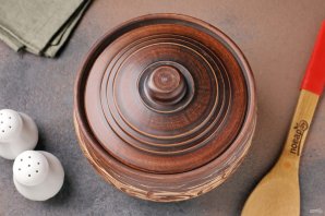 Картошка с килькой в томатном соусе