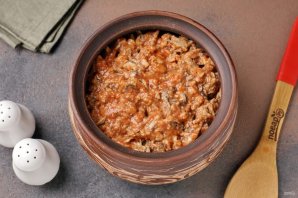 Картошка с килькой в томатном соусе