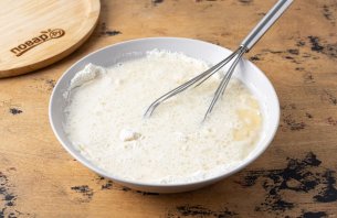 Кекс без яиц и молока