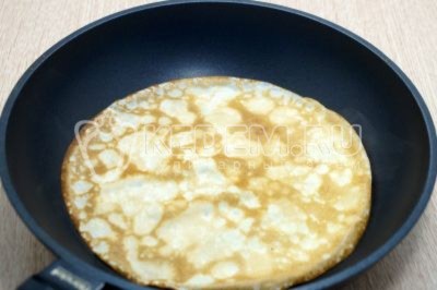 Классические тонкие блины на молоке Классические тонкие блины на молоке