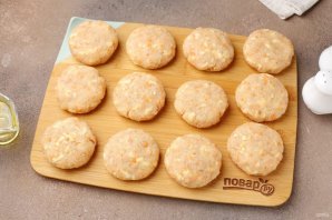 Котлеты из минтая с сыром