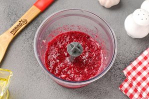 Кролик в клюквенном соусе