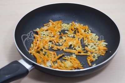 Куриный суп с вермишелью паутинка Куриный суп с вермишелью паутинка