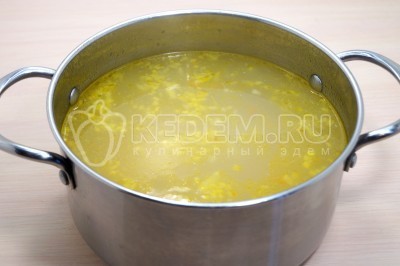 Куриный суп с вермишелью паутинка Куриный суп с вермишелью паутинка