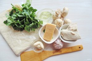 Лаваш с курицей, грибами и сыром