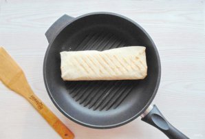 Лаваш с курицей, грибами и сыром