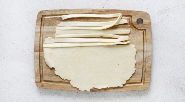 Нежный пирог с зеленью и кедровыми орехами, пошаговый рецепт с фото Нежный пирог с зеленью и кедровыми орехами, пошаговый рецепт с фото