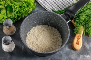 Онигири с лососем