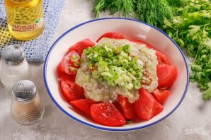 Пикантная закуска из помидоров