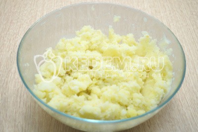 Пирожки с картошкой жареные на сковороде