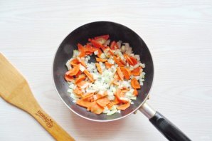 Постный суп из красной фасоли