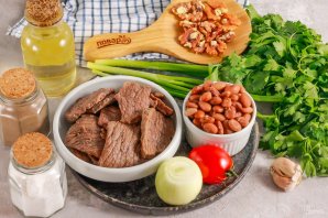 Салат с красной фасолью и говядиной