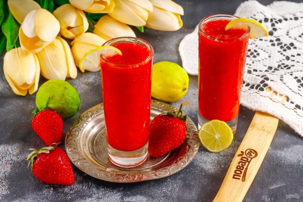 Сезон клубники! Что приготовить из этой ароматной ягоды        