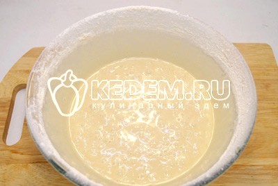 Шарлотка с яблоками в духовке