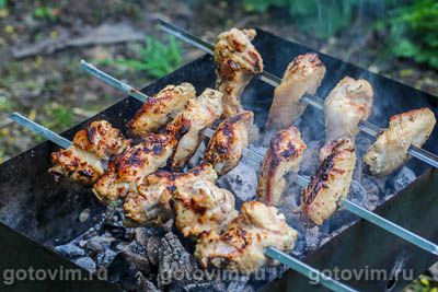 Шашлык из куриных крылышек по-гречески