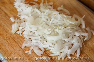 Шашлык из мясных рулетиков с беконом