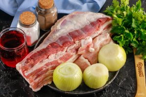 Шашлык на красном вине