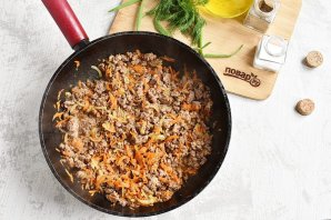 Слойки с фаршем