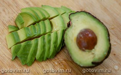 Соус «Зеленая богиня» с авокадо (Green goddess dressing) Соус «Зеленая богиня» с авокадо (Green goddess dressing)
