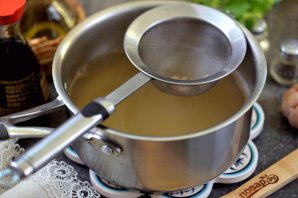 Суп с фунчозой и креветками Суп с фунчозой и креветками