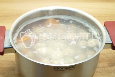 Суп с тефтелями