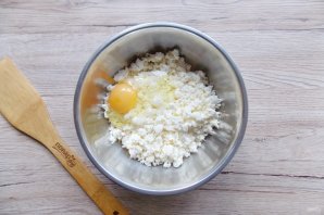 Сырники с твердым сыром и зеленью