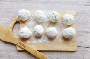 Сырники с твердым сыром и зеленью