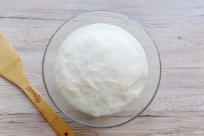 Тесто на свежих живых дрожжах