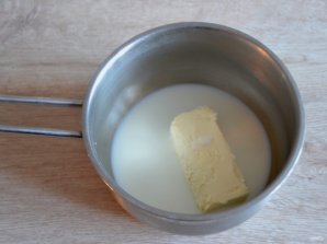 Торт "Сникерс" из печенья без выпечки