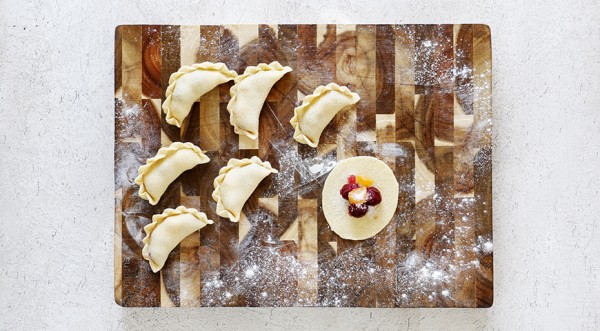 Вареники с вишней и абрикосами, пошаговый рецепт с фото Вареники с вишней и абрикосами, пошаговый рецепт с фото