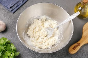 Ароматные чесночные лепёшки