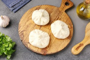 Ароматные чесночные лепёшки