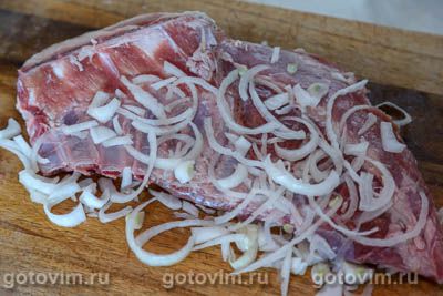 Бараньи ребрышки в мятном маринаде на мангале Бараньи ребрышки в мятном маринаде на мангале