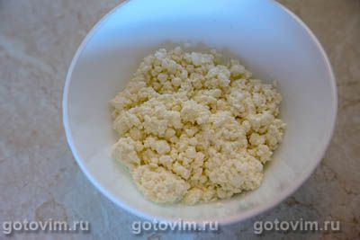 Десерт из персиков, запеченных с творогом, грецкими орехами и медом Десерт из персиков, запеченных с творогом, грецкими орехами и медом